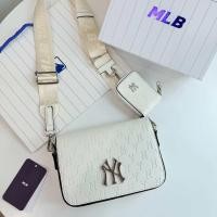 ราคา กระเป๋าสะพายข้าง ny monogram ใบลูก งาน 3 ป้าย สุดฮิต พร้อม กล่อง และป้าย (19510644040)