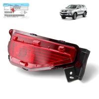ราคา ทับทิมในกันชนท้ายพร้อมหลอดไฟ ไฟทับทิม ของแท้ สีแดง สำหรับ Toyota Fortuner SUV ปี 2016 2018 (1718466803)