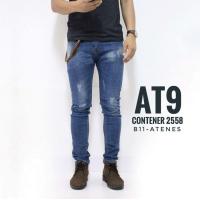 ราคา PANTSDEARTกางเกงยีนส์ชายทรง ขากระบอกเล็กกึ่งเดฟ ผ้ายืด สียีนส์ซีด แต่งสกิดฟอกนุ่ม เป็นแบบซิป มีไซส์ 28 36 (344291026)
