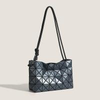 ราคา Bao BAO ISSEY MIYAKE Japanese Style 2024 New Style Female Bag Geometric Diamond Bag Tofu Bag Drawstring Bag Handbag Bucket Bag Shoulder Messenger Bag (24118839622)