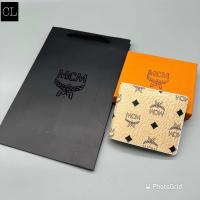 ราคา 1 1 กระเป๋าสตางค์ใบสั้น พร้อมกล่อง หนังสวยมาก กระเป๋าสตางค์ผู้ชาย กระเป๋าสตางค์ใบสั้น (21925768854)