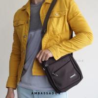 ราคา กระเป๋าสะพายใบเล็ก สะพายมินิ กันน้ำ รุ่น 8709 สี ดำ เทา น้ำตาล กรม แดง (15602517075)