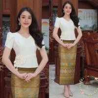 ราคา ชุดเสื้อไหมลาว น่ารักๆ เสื้อ ผ้าถุงป้ายฟรีไซด์ มีเก็บเงินปลายทางจ้า (21266365129)