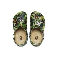 ราคา รองเท้า CROCS X BAPE ABC CAMO GREEN รองเท้าแตะ ใส่ได้ทั้งผู้ชายและผู้หญิง รองเท้าสำหรับผู้ใหญ่ (24584173887)