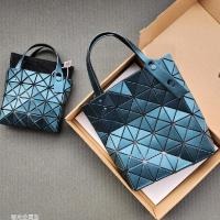 ราคา Bao BAO ISSEY MIYAKE 2024 Japan ISSEY MIYAKE New Style Small Square Box Geometric Diamond Bag Mini Small Square Bag Ladies Portable Handle Bag (24118928016)