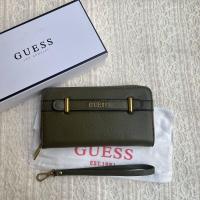 ราคา GUESS กระเป๋าสตางค์หนังยาวแฟชั่นพิมพ์ลายที่เรียบง่ายแบบยุโรปและอเมริกาพร้อมสายหิ้ว (21520415612)
