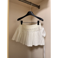 ราคา กระโปรงสั้นทรงเอเอวสูงสีขาว กระโปรงจีบ กระโปรงทรงแกล้มสำหรับผู้หญิง กระโปรงทรงเอสไตล์เกาหลี แฟชั่นฤดูร้อน (24520885339)