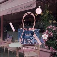 ราคา เข้าใหม่พร้อมส่ง กระแสมาแรง กระเป๋าสะพายข้าง คล้องแขน ผ้ายีนส์ merge งานสวยมาก ป้ายห้อย (24506838292)