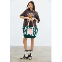 ราคา GW PLAIN WALL TOTE กระเป๋าผ้าแคนวาส แท้จากShop (24400892991)