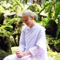 ราคา ชุดชีแท้ แม่ชีโกนหัว ชุดขาวปฏิบัติธรรม ชุดปฏิบัติธรรมยี่ห้อรัตนาภรณ์ (18056652886)