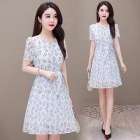 ราคา Dazzlin ชุดเดรสแขนสั้นลายดอกไม้สำหรับฤดูร้อน 2024 ชุดเดรสชีฟองเอวผู้หญิงความยาวปานกลางอารมณ์ใหม่ (21893402785)