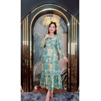 ราคา ชุดเดรสยาว ผ้าชีฟอง ย่นอก แขนยาว กระโปรงระบายชาย1ชั้น ดอก3D ลายดอก (24252003304)