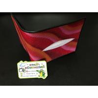 ราคา กระเป๋าหนังปลากระเบน แท้ ทรง US ลายรุ้งสีแดง แถมฟรีพวงกุญหนังปลากระเบน (7161246093)