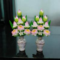 ราคา แจกันดอกบัวพับดินปั้น 9 ดอก สูง 9 นิ้ว จัดใส่แจกันมุก ดอกไม้ไหว้พระ ดอกบัว 9 ดอก สินค้าตรงปกทั้งดอกไม้แล้วแจกันค่ะ (22829922877)