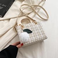 ราคา กระเป๋าสะพายข้างผู้หญิงแบบหนัง PU ทรงสี่เหลี่ยมแบน ทรงสี่เหลี่ยมแบน กระเป๋าสะพายข้างแบบสะพายไหล่เดียว (22265915725)