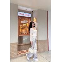 ราคา NICOLE TOP เสื้อลูกไม้แขนยาว สีขาว เสื้อลูกไม้คอวีแขนยาวแมงกระพรุน ปลายยาว สาวบอวบใส่ได้ ป้าย SHEENY S001 (23268523936)