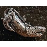 ราคา พญาบันลือ ชื่อเรียกวิชา เพชรพญาธร ของสายวัดพระญาติ หลวงพ่ออุดม วัดพิชัยสงคราม หลวงพ่อเผย วัดบึง หลวงพ่อเอื้อน วัดวังแดงใต้ หลวงพ่อมี วัดบ้านช้าง พระอาจารย์แจ้ วัดน้อมประชาสรรค์ นั่งเสกด้วย พญาบันลือ ห