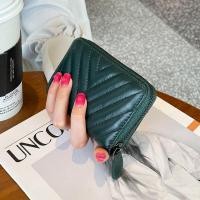 ราคา กระเป๋าสตางค์หนังแท้ กระเป๋าสตางค์สั้น กระเป๋าสตางค์ผู้หญิง กระเป๋าสตางค์หนังแกะนุ่ม กระเป๋าสตางค์แบบมีซิป กระเป๋าสตางค์แบบมีช่องใส่บัตรขนาดใหญ่ (21106677216)