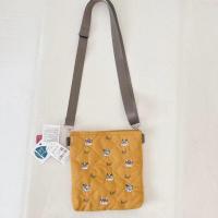 ราคา กระเป๋าสะพายข้างลายแมวเย็บปักลาย กระเป๋าใส่โทรศัพท์มือถือ กระเป๋าใส่แว่นกันแดด กระเป๋าสะพายข้างแบบสะพายข้าง ทรงหลังคา ผ้าฝ้าย (23502734816)