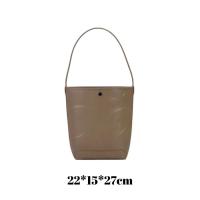 ราคา กระเป๋าสะพาย ของใหม่ แท้ 100 Rally The Bag Whisper Valentines Limited กระเป๋าหนังทรง Bucket ลายโลโก้ มีถุงผ้าครบ พร้อมส่ง ไม่ต้องรอของ R1 (24391425946)