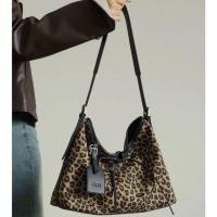 ราคา C K กระเป๋าผู้หญิงกระเป๋าสะพายไหล่พิมพ์ลายเสือดาวกระเป๋าทรงสี่เหลี่ยมมีหูหิ้วสะพายไหล่แฟชั่นความจุสูงใหม่กระเป๋าสะพายข้างวินเทจ (23449851227)