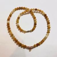 ราคา ช้างกระบี่เส้นที่136 ยาว24นิ้ว ขนาด 6 8 มิล สร้อยคอหินนำ้ผึ้ง หินแท้ หินสีเหลือง หินมงคล ลูกปัดหินโบราณ โชว์เม็ด ห้อยพระลงยา (5152138755)