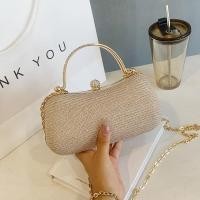 ราคา กระเป๋าถือออกงานกลางคืนของผู้หญิง กระเป๋าถือออกงานกลางคืนประดับเพชรแฟชั่นระยิบระยับ กระเป๋าสี่เหลี่ยมเล็ก ๆ สไตล์เกาหลีเรียบง่าย (23353088846)