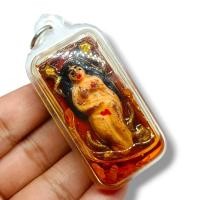 ราคา แม่เป๋อเทพนารี บรรจุหัวใจยันต์แม่เป๋อ เลี่ยมกรอบด้านในบรรจุน้ำมันว่านมหาเสน่ห์มหากุลปลุกเสกตามพิธีแบบเขมร (18979090662)