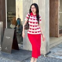 ราคา MesubShop ชุดเซ็ต2ชิ้น งานผ้าไหมพรม เสื้อคอปกโปโลทอลายหัวใจ กระโปรงยาว ผ้าไหมพรมยืด รุ่น ปฏิทิน (23873921429)