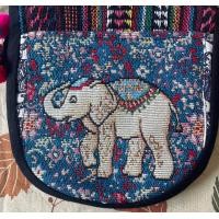 ราคา กระเป๋าชาวเขา กระเป๋าผ้าปัก กระเป๋าพื้นเมือง กระเป๋าสะพาย ทรงสี่เหลี่ยม ลายช้าง ลายนกฮูก (17863359460)