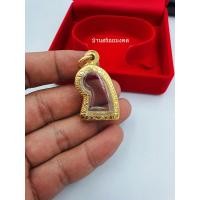 ราคา G047 กรอบทองเลเซอร์ ใส่เขี้ยวเสือ หลวงพ่อปาน ขนาดหน้าจอ 2 2 1 5 cm สำหรับใส่พระเครื่อง ใส่ง่ายครับ มียางรองให้ ห่วงแถมให้ สินค้าจัดส่งจาก (13598800088)