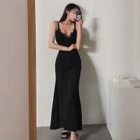 ราคา ชุดเดรสคอวีแขนกุดผ้าลูกไม้ชายริบบิ้นสไตล์เกาหลี กระโปรงทรงเอเอวสูง ชุดทำงานฤดูร้อน 2021 สำหรับผู้หญิง (22010985695)