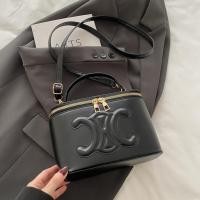 ราคา Miss J พร้อมส่งจากกทม กระเป๋าสะพายข้างสำหรับผู้หญิง กระเป๋าทรงสี่เหลี่ยมใบเล็กแฟชั่นสไตล์เกาหลี หนัง PU สามารถสะพายข้างหรือสะพายข้างได้ (24417714307)