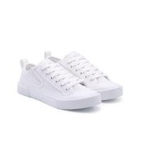 ราคา GiGA รองเท้าผ้าใบ สีขาว รุ่น GW01 นุ่มเท้า ใส่สบาย (22964650885)