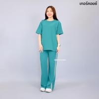 ราคา c4418 ชุดเซ็ท ผ้าวูลเวฟ เสื้อยืด คอกลม แขนสั้น กางเกงขายาว ทรงขาม้า ดีเทลแต่งแถบ 2 เส้น (22949979789)