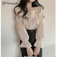 ราคา เสื้อเชิ้ตแฟชั่นหญิงเสื้อลำลองสีขาวลูกไม้คอเหลี่ยม Square lace neck shirt 8729 (7760520064)