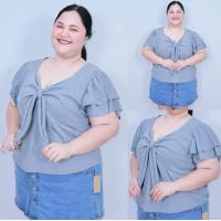 ราคา ส่งฟรี A294 เสื้อแฟชั่นสาวอวบ เสื้อสาวอวบ เสื้อคนอ้วน ไซส์ใหญ่ พลัสไซส์ โบว์อก น่ารักใส ๆ อก 46 60 (24448001176)