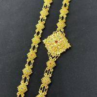 ราคา Fashion Jewele สังวาลย์ชุดไทย ประดับพลอยแบบแม่การะเกด พร้อมเข็มกลัด เครื่องประดับชุดไทย สีทองสีเงิน (23612080592)