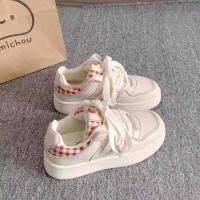 ราคา รองเท้าผ้าใบสีขาวสำหรับผู้หญิง สไตล์หวาน ทรงหัวมน พื้นยาง หนัง PU รองเท้าผ้าใบสไตล์ขนมปัง รองเท้าผ้าใบสีขาว ทรงหัวมน (24538881280)