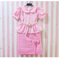 ราคา ชุดไทยเด็กผู้หญิงเสื้อคอตตอลฉลุปักคอบัวแขนตุ๊กตา ผ้าถุงผ้าฝ้าย (24543619533)