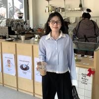 ราคา KOKO เสื้อเชิ้ต ลายทางสีฟ้าตัดกับสีขาว แฟชั่นย้อนยุค เสื้อครอปแขนยาว เสื้อลูกไม้กว้างขวาง เสื้อสีฟ้าผู้หญิง เสื้อน่ารักๆสไตล์คุณหนู w572 (24118223068)