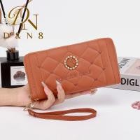 ราคา DNN406 กระเป๋าใบยาว กระเป๋าสตางค์ผู้หญิง มาพร้อมสายคล้องมือ มีช่องชิป ช่องใส่บัตร (23492322178)