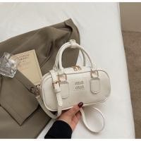 ราคา กระเป๋า กระเป๋าแฟชั่น กระเป๋าสะพาย กระเป๋าถือ หนัง Miu สะพายข้าง น่ารักๆ สไตล์เกาหลี พร้อมส่ง (24433823978)