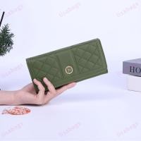 ราคา CD25 กระเป๋าตัง กระเป๋า2พับยาว ผู้หญิงกระเป๋าสตางค์ ไซส์ยาว2 พับ มีช่องใส่ธนบัตร 4 ช่องแนวยาว มีช่องซิปด้านใน 1 ช่อง (24291381272)