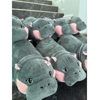ราคา ตุ๊กตาหมอนผ้าห่ม น้องหมูเด้ง สุดน่ารัก กอดอุ่น หนานุ่ม ได้ทั้งตุ๊กตาและผ้าห่มสุดคุ้ม ไซรใหญ่ (24382146838)