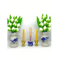 ราคา ชุดบูชา ชุดธูปเทียนพร้อมแจกัน ดอกบัวมงคล 9 ดอกสีขาว สูง 4 ดินปั้น วางหิ้งพระ F1 (4562372939)