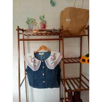 ราคา เสื้อยีนส์แขนกุดคอบัวงานปักดอกไม้ แน่นๆ สวยน่ารัก (21112918305)