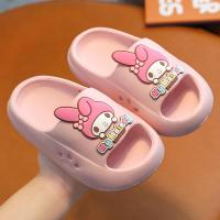 ราคา HOBIBEAR ขายขาดทุน ขายดี รองเท้าแตะเด็ก รองเท้าแตะเด็กผู้ชาย รองเท้าแตะเด็กผู้หญิง EVA รองเท้าแตะพื้นหนา รองเท้าการ์ตูน พื้นหนากันลื่น นุ่มมากสบายเท้า ลายพิมพ์ Kuromi น่ารัก (17609648817)