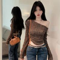 ราคา เสื้อเปิดไหล่ เสื้อยืดเเขนยาว ลายเสือดาว สไตล์วินเทจ เปิดไหล่ รัดรูปเซ็กซี่ 002283 (23742243178)