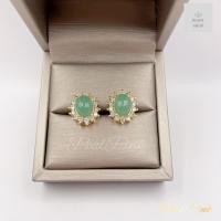ราคา ต่างหูหยกเขียวสังเคราะห์ทรงรี ล้อมเพชร (22918048107)